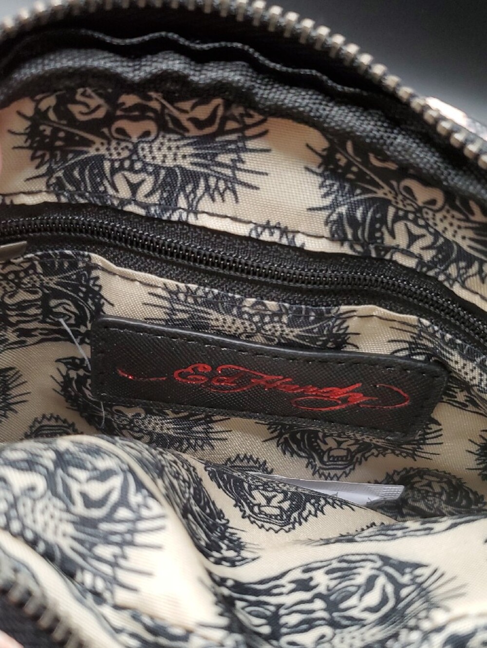 Ed Hardy Leopard Crossbody Bag with Pink Script and Rose - Picture 5 of 12